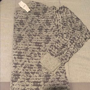 Long sleeve shirt